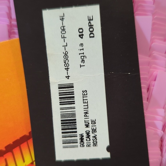 Vintage Fendi Pink sequin skirt - Picture 6 of 6